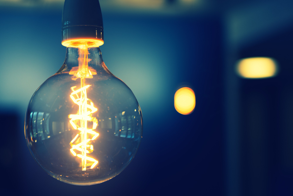 Kaip efektyviai sutaupyti elektrą namuose 2025 metais?